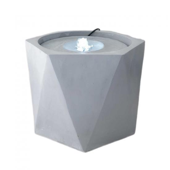 Tiered water fountain